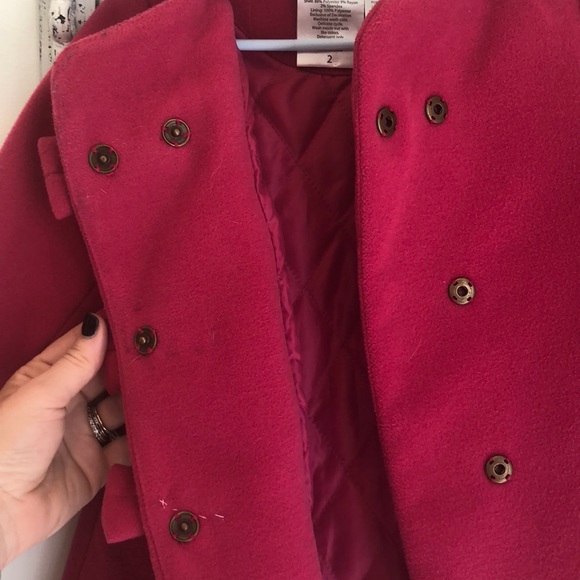 Beautiful dark pink bow button dress coat - Picture 6 of 7